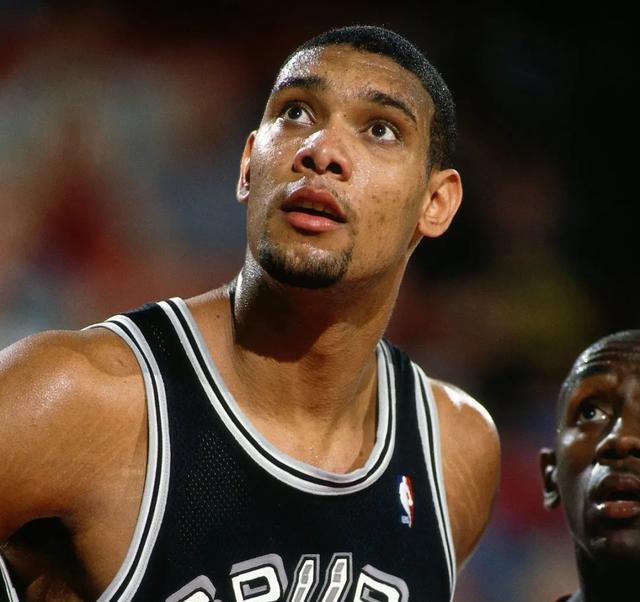 一记精准传 一记精准传