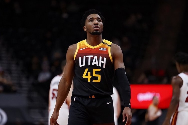 通过过往交 通过过往交